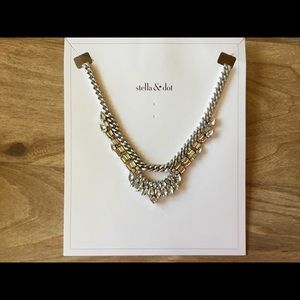 listing-status-banner